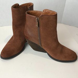 VERY VOLITILE Suede/Leather Zip Bootie, US 9